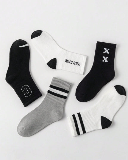 Stretchable Mid-Calf Socks – Patterned & Plain Designs

Kids’ Fun and Stylish Socks – Side view