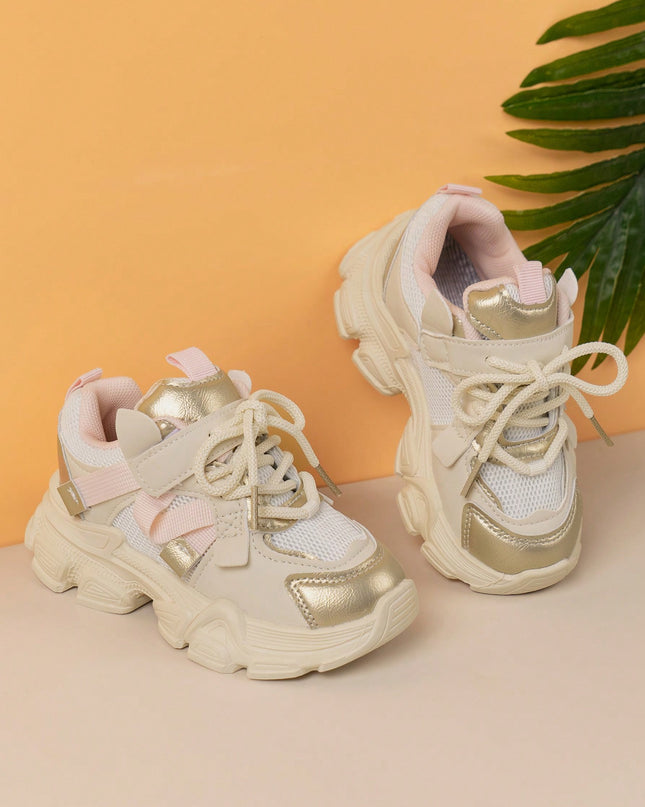 Fashionable PU leather and mesh toddler sneakers

Colorblock toddler girl athletic shoes with hook-loop closure

Soft EVA sole toddler sports shoes for outdoor play