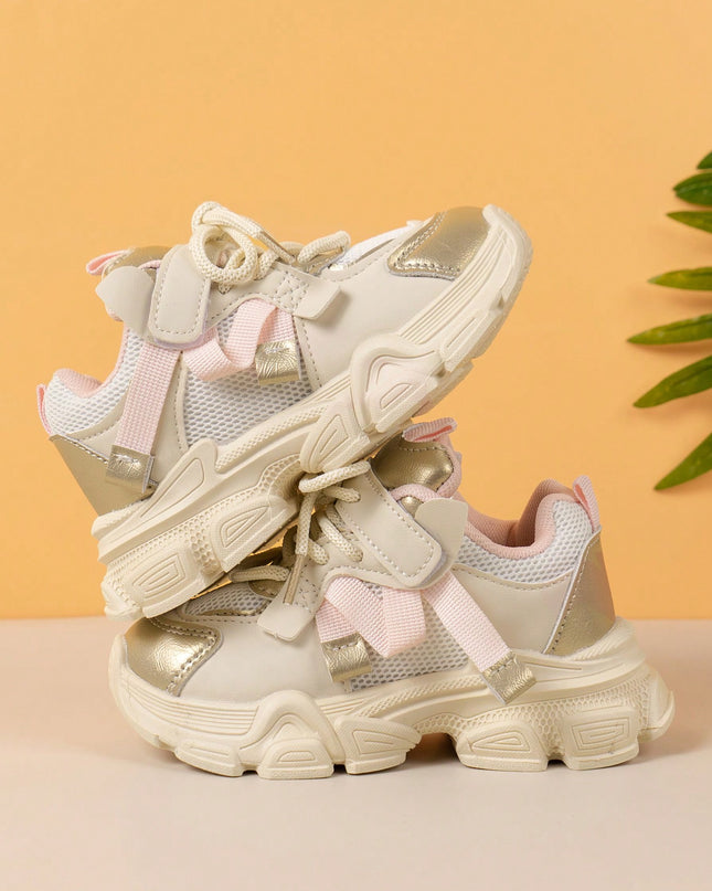 Toddler girls’ breathable mesh sneakers in beige

Lightweight anti-slip sports shoes for toddler girls