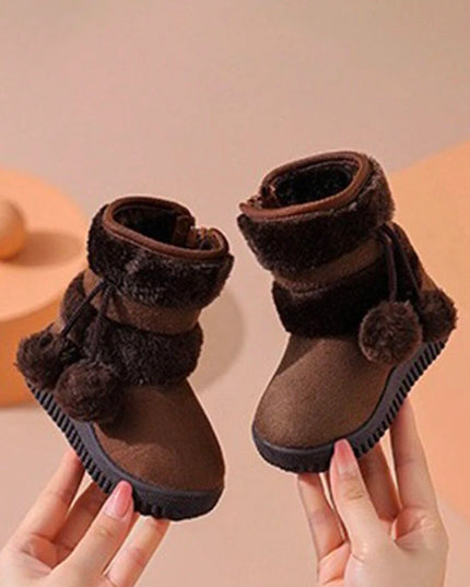 Non-slip kids winter boots for outdoor use

Fashionable girls snow boots for winter season