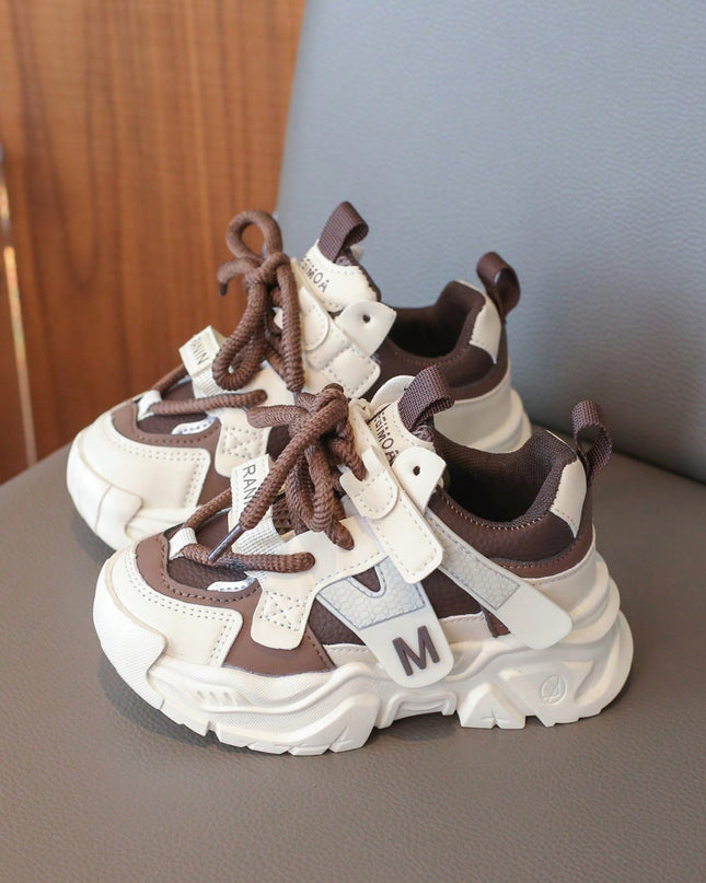 Breathable PU leather sport shoes for children

Wear-resistant outdoor sneakers for boys and girls

Comfortable casual sneakers for active kids