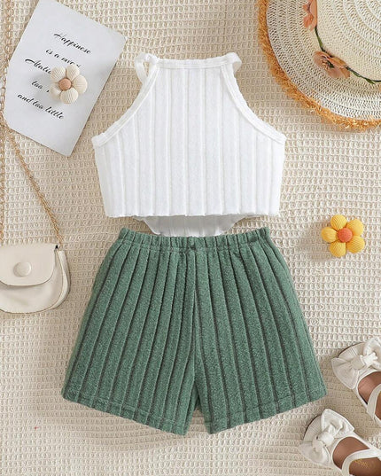 Baby girl casual summer clothing set for 0–3 years

Trendy infant outfit with floral crochet top and comfy shorts