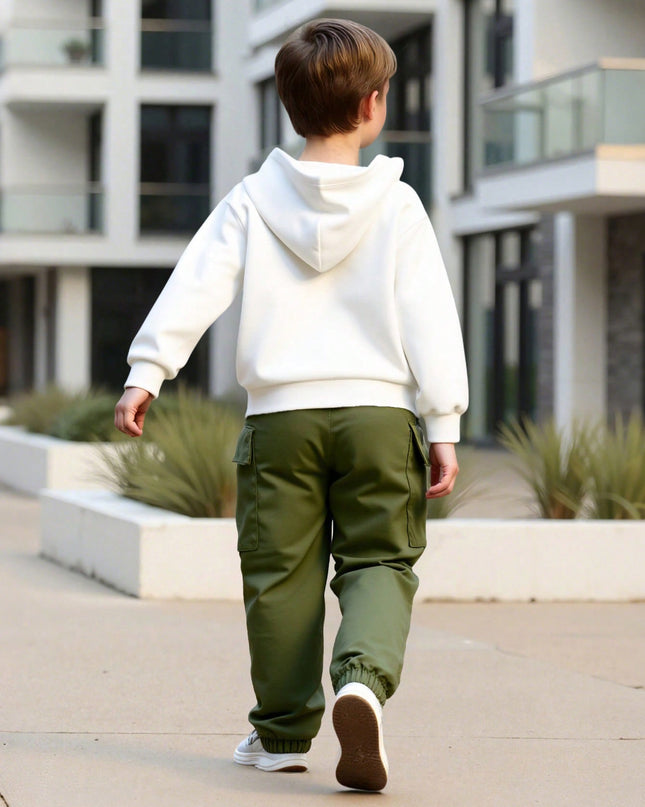 Toddler boys dinosaur print hoodie and cargo pants set

Army green dinosaur hoodie outfit for toddlers