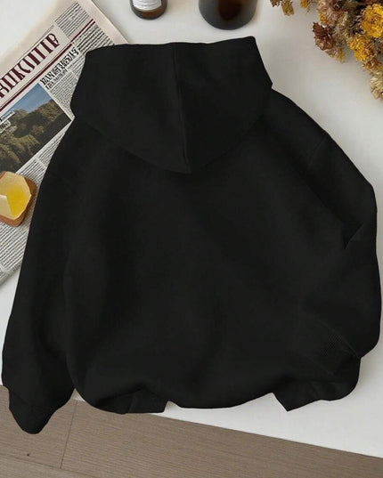 Winter warm toddler hoodie with cartoon print

Girls cozy winter capybara pullover

Toddler fleece-lined hooded sweatshirt for winter