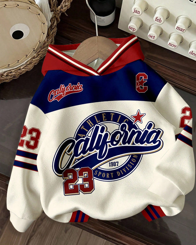 Multicolor loose fit boys sweatshirt

Cozy everyday hoodie for young boys

Soft knit pullover hoodie for kids