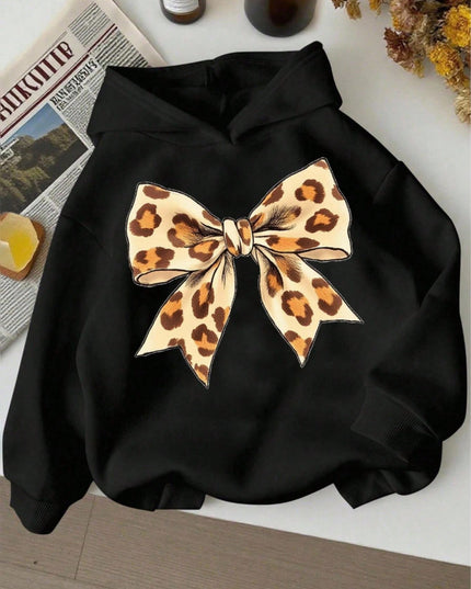 Girls black hoodie with leopard print bow design

Trendy autumn winter leopard print bow pullover